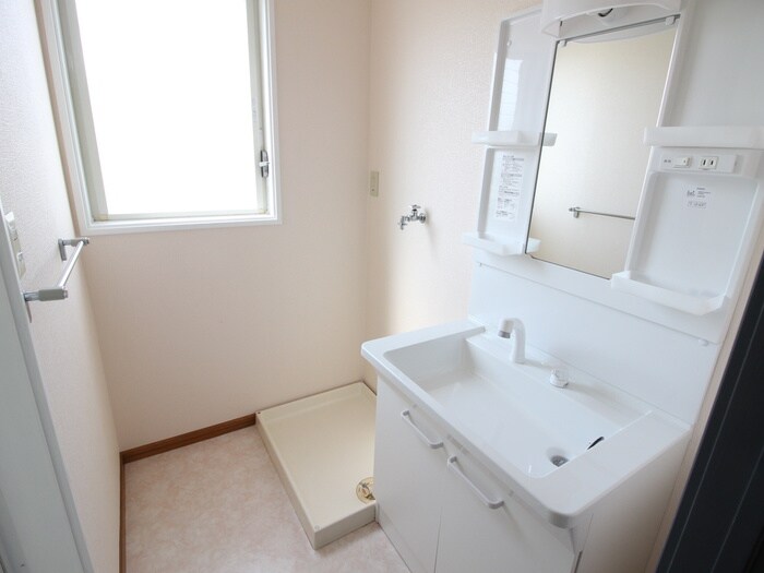 物件内観写真15　(洗面)