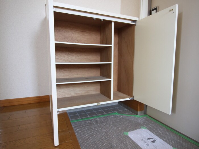 物件内観写真18　(靴箱)