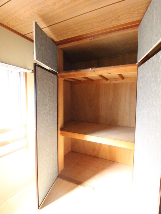 物件内観写真9　(収納)