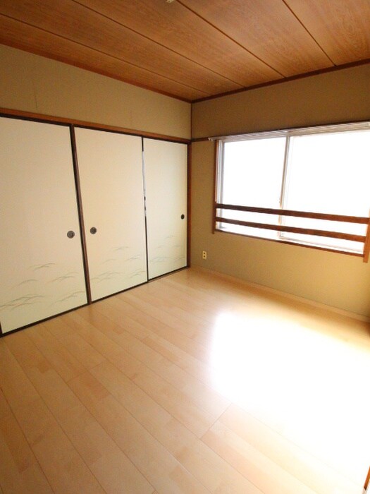 物件内観写真19　(居室)