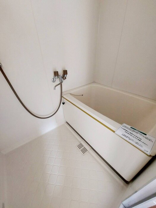 物件内観写真10　(バス／シャワールーム等)