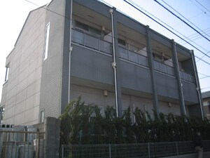 ハイネス清瀬外観写真