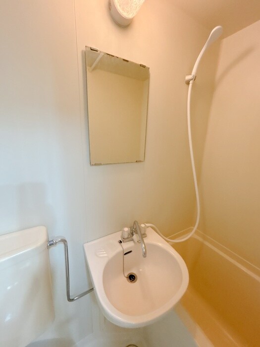 物件内観写真13　(洗面)