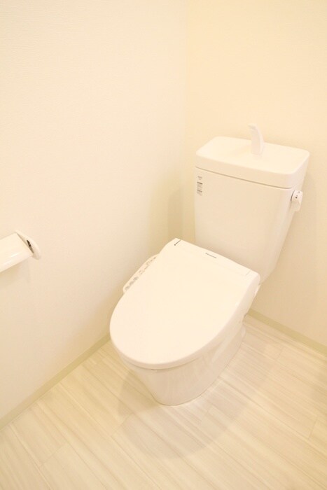 物件内観写真14　(トイレ)