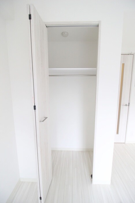 物件内観写真16　(収納)