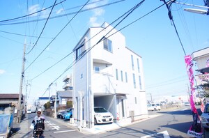 上郷貸家外観写真