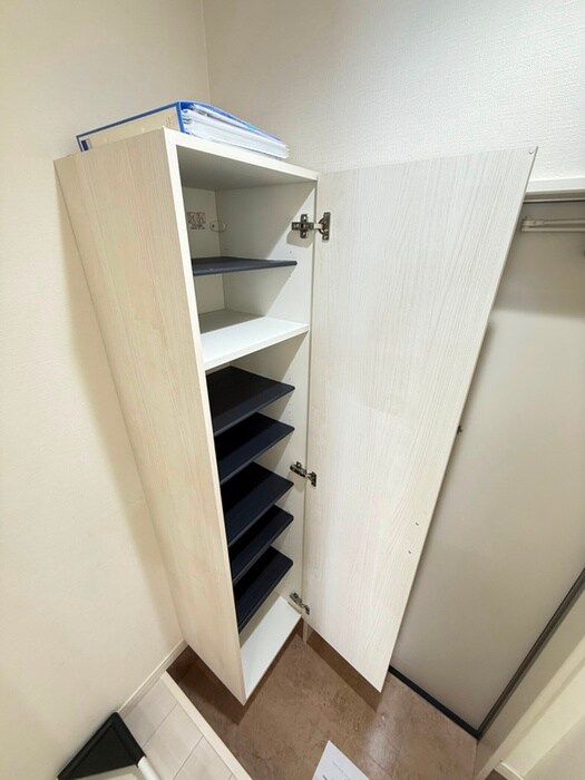 物件内観写真19　(靴箱)
