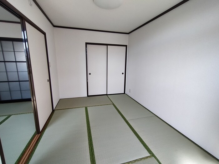 物件内観写真6　(居室)