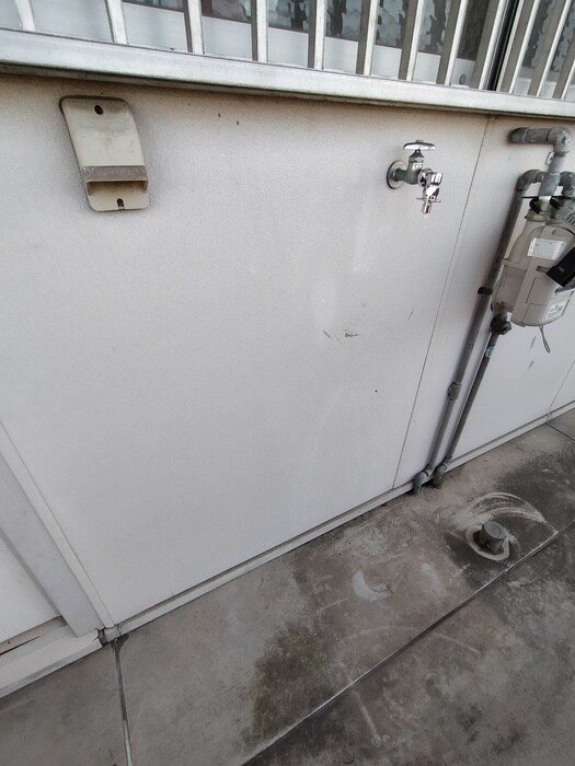 物件内観写真12　(洗濯機置場)