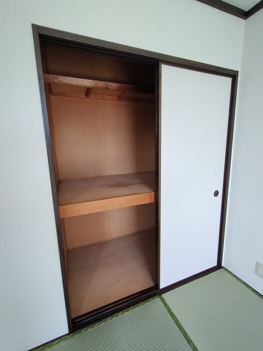 物件内観写真13　(収納)