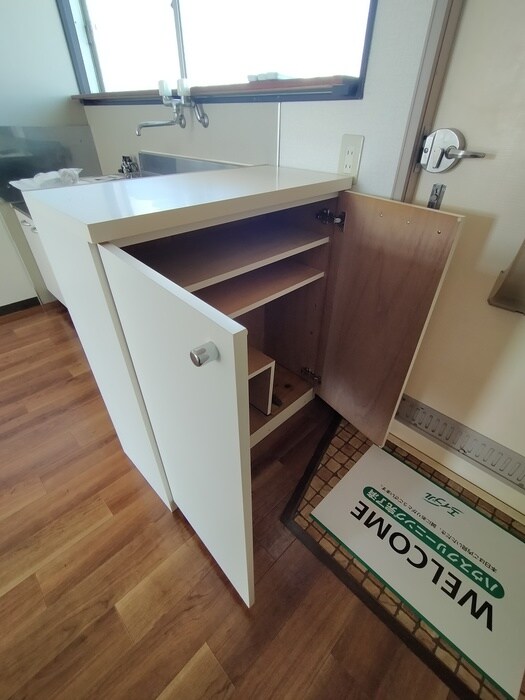 物件内観写真14　(靴箱)