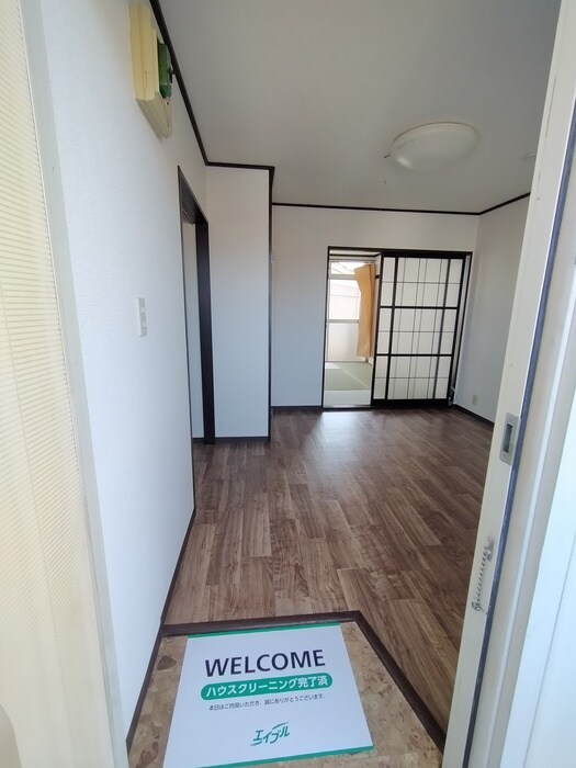 物件内観写真17　(廊下)