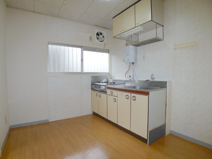 物件内観写真4　(居室)