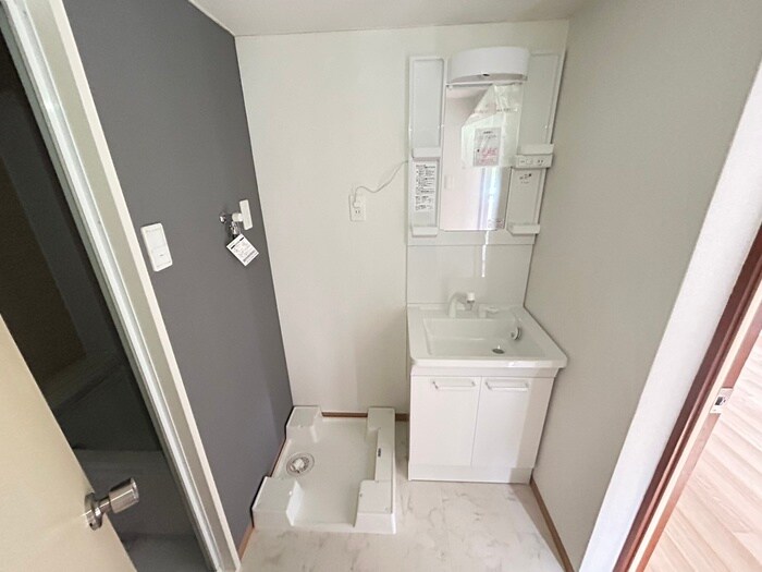 物件内観写真13　(洗面)