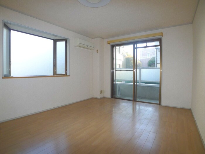 物件内観写真11　(居室)