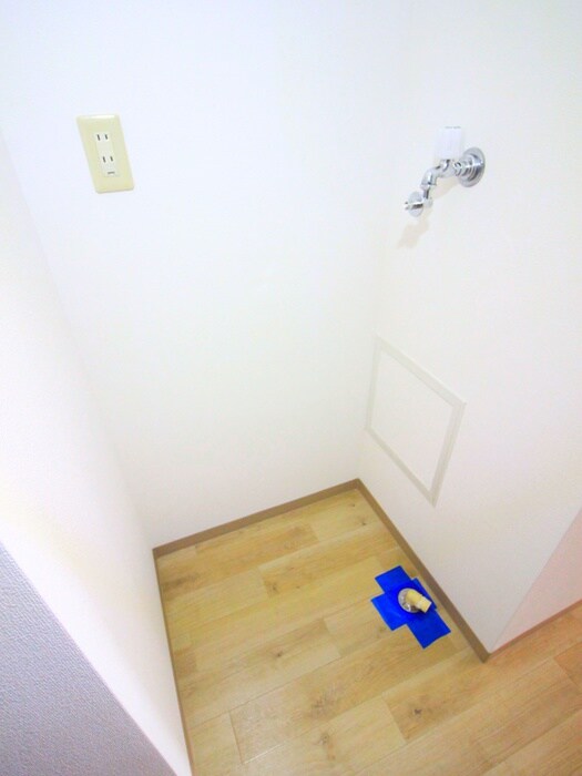 物件内観写真21　(洗濯機置場)