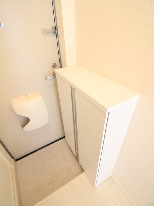 物件内観写真9　(靴箱)