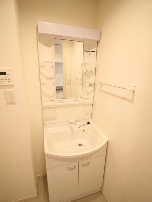 物件内観写真11　(洗面)