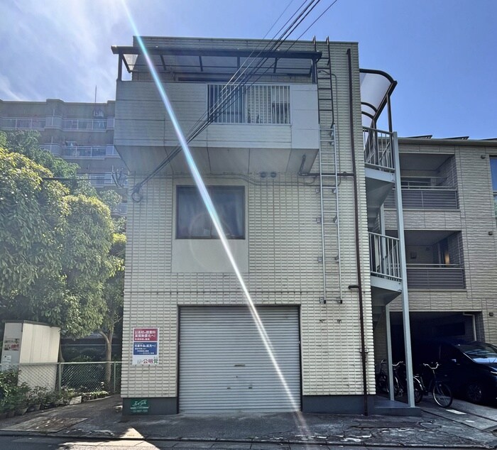 物件外観写真5　(外観写真)