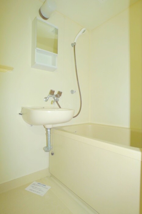 物件内観写真12　(バス／シャワールーム等)