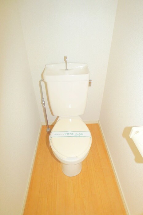 物件内観写真14　(トイレ)