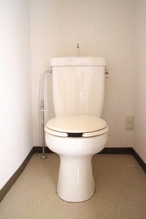 物件内観写真12　(トイレ)