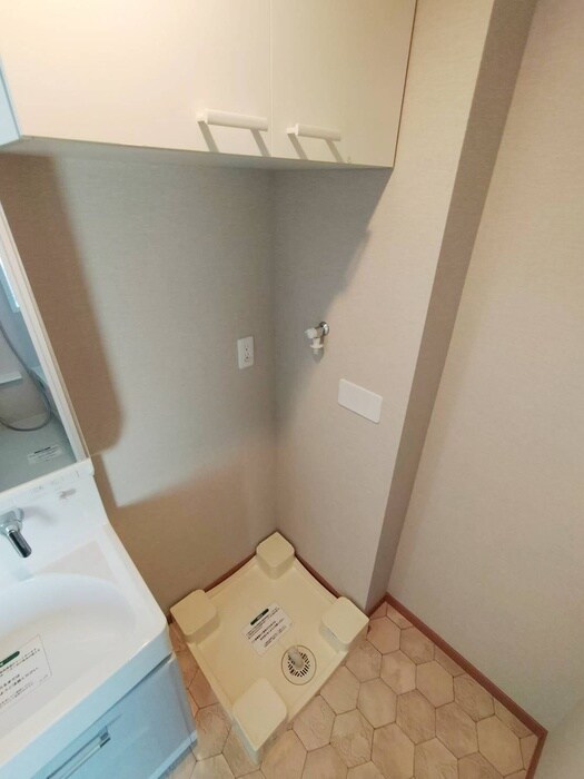 物件内観写真19　(洗濯機置場)