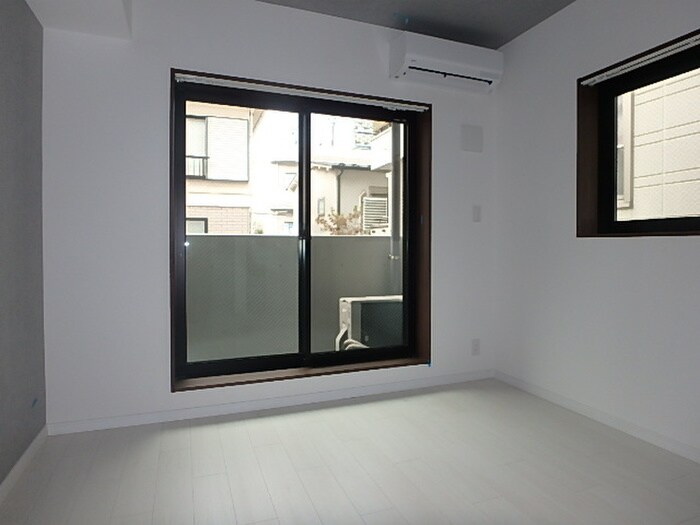 物件内観写真12　(居室)