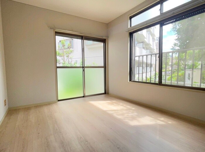 物件内観写真5　(居室)