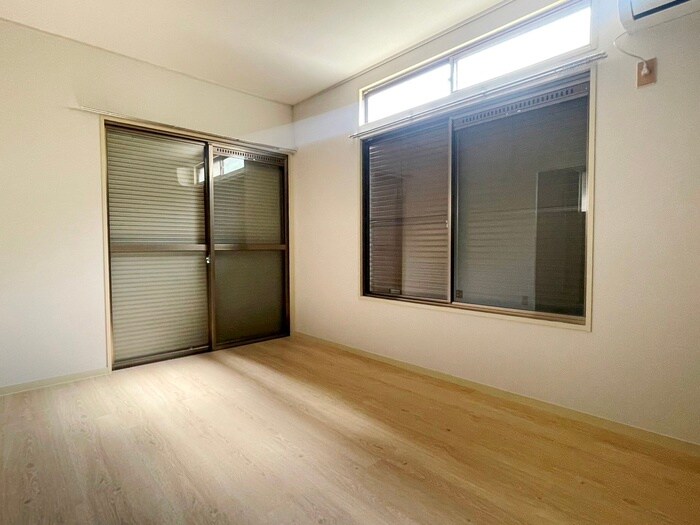 物件内観写真14　(居室)