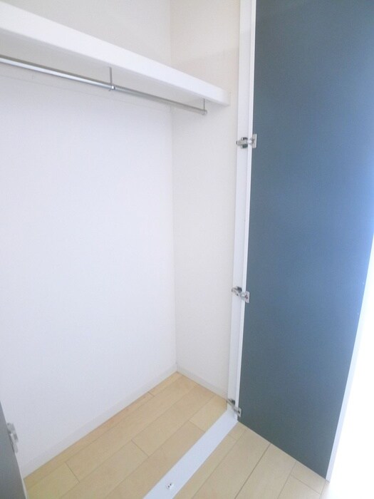物件内観写真16　(収納)