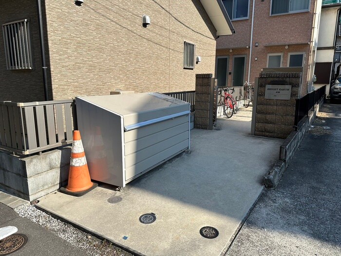 物件外観写真6　(周辺環境)