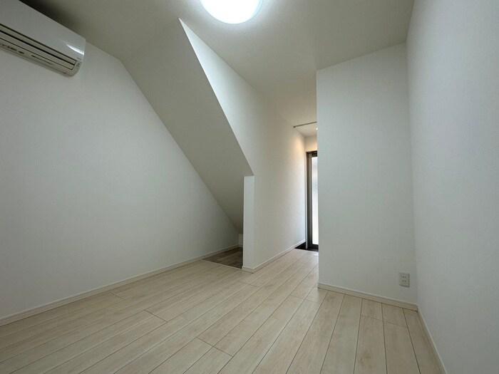 物件内観写真17　(居室)