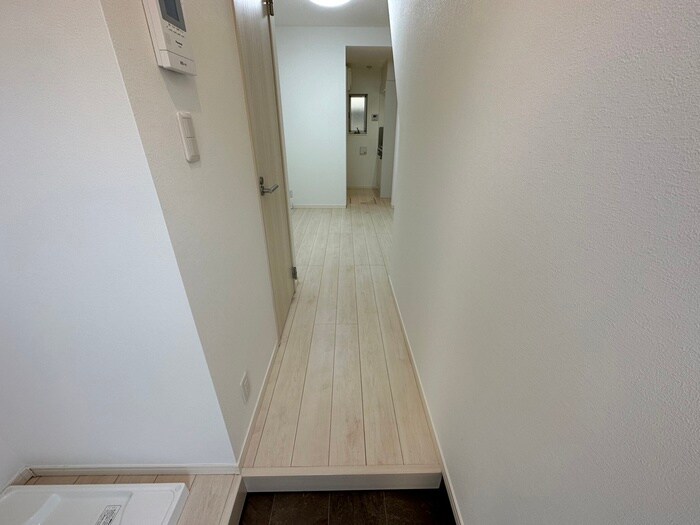 物件内観写真20　(廊下)