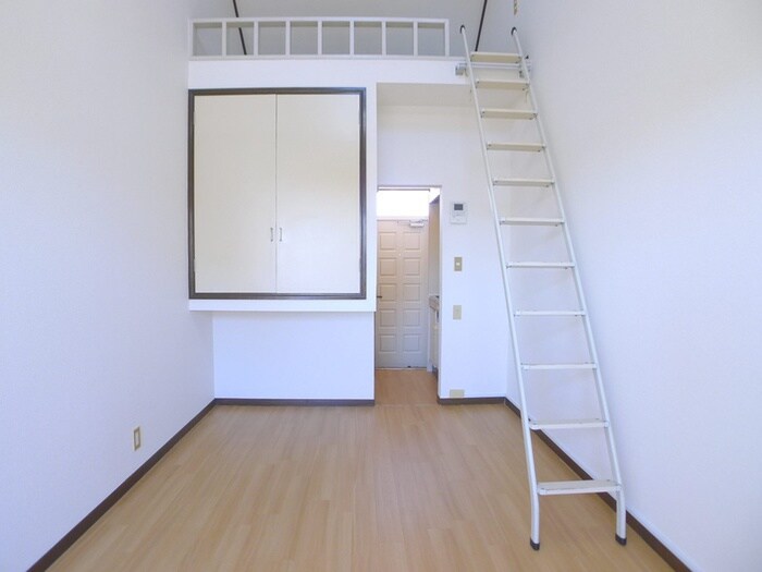 物件内観写真6　(居室)