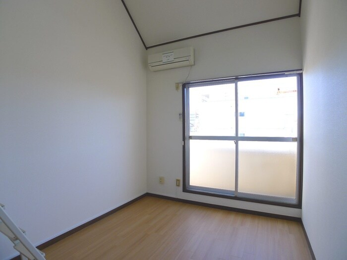 物件内観写真16　(居室)