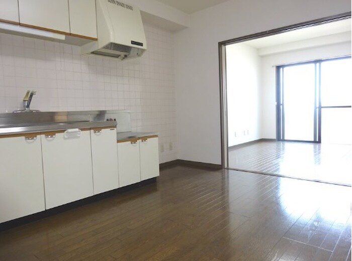 物件内観写真6　(居室)