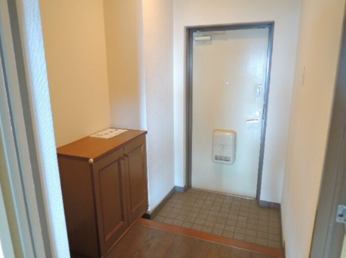 物件内観写真18　(靴箱)