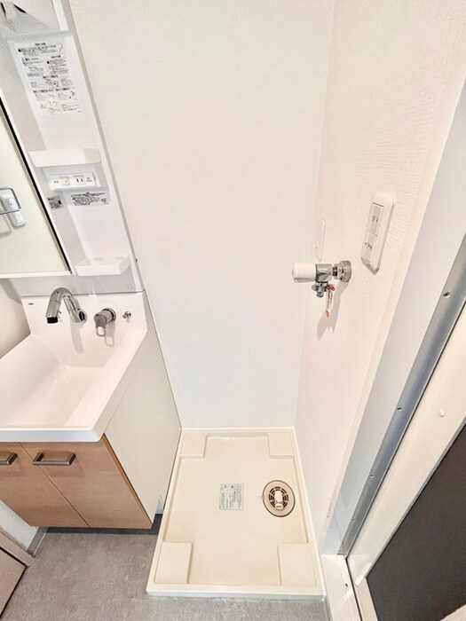 物件内観写真20　(洗濯機置場)