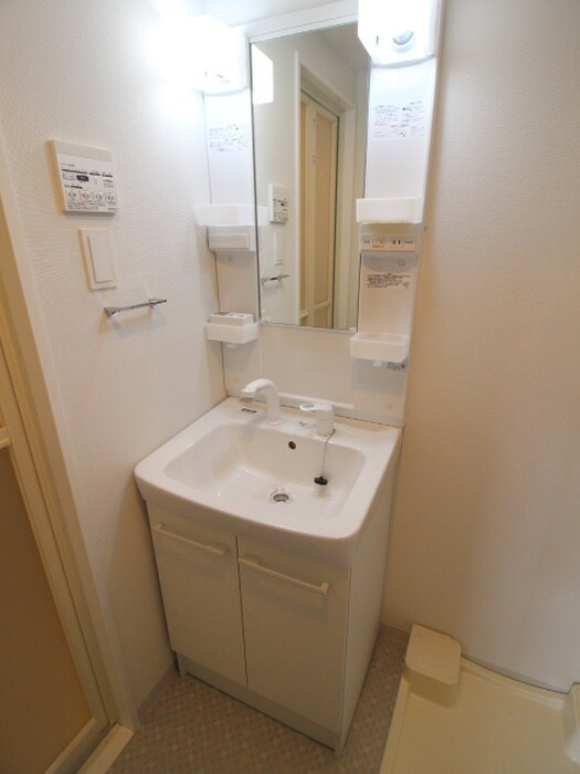 物件内観写真13　(洗面)