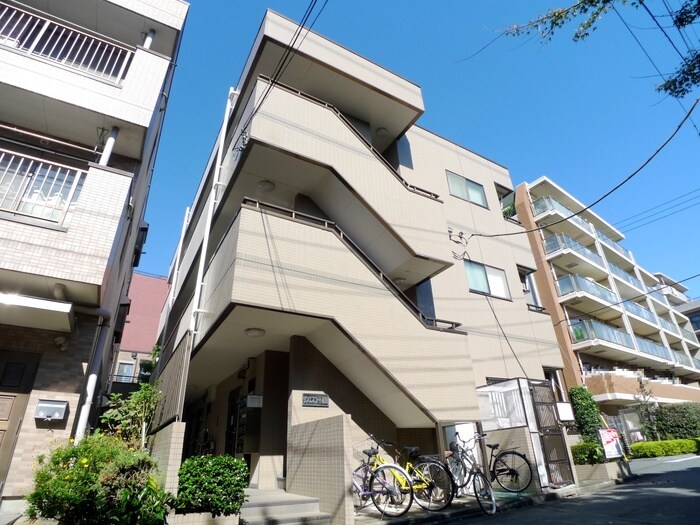 物件外観写真2　(駐輪場)