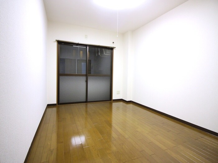 物件内観写真7　(内観写真)