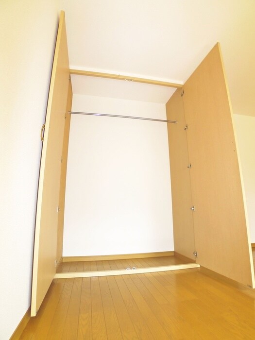 物件内観写真15　(収納)