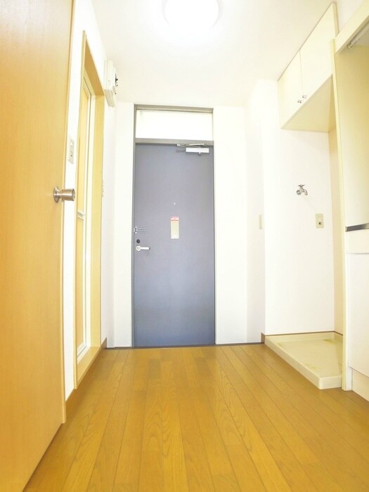 物件内観写真19　(廊下)