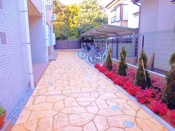 駐輪場