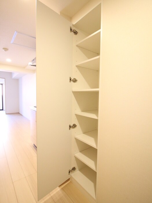 物件内観写真17　(靴箱)