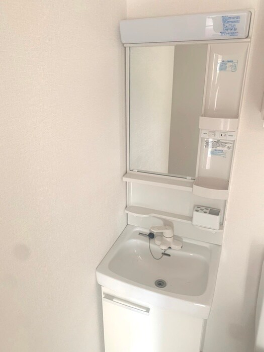 物件内観写真11　(洗面)