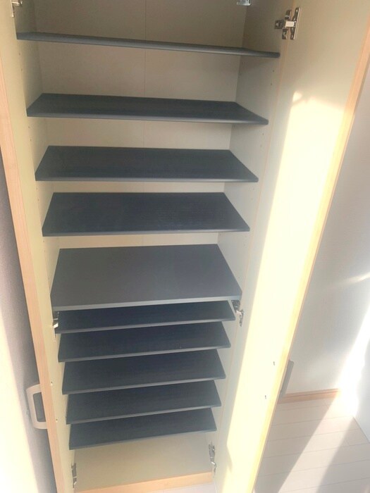 物件内観写真14　(靴箱)