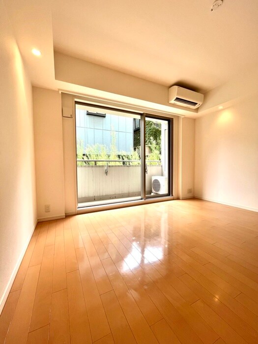 物件内観写真13　(居室)