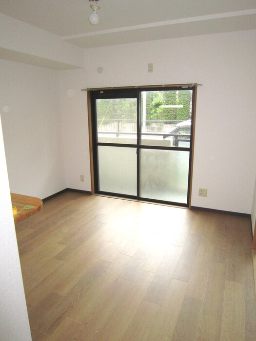 物件内観写真7　(ベランダ・バルコニー)